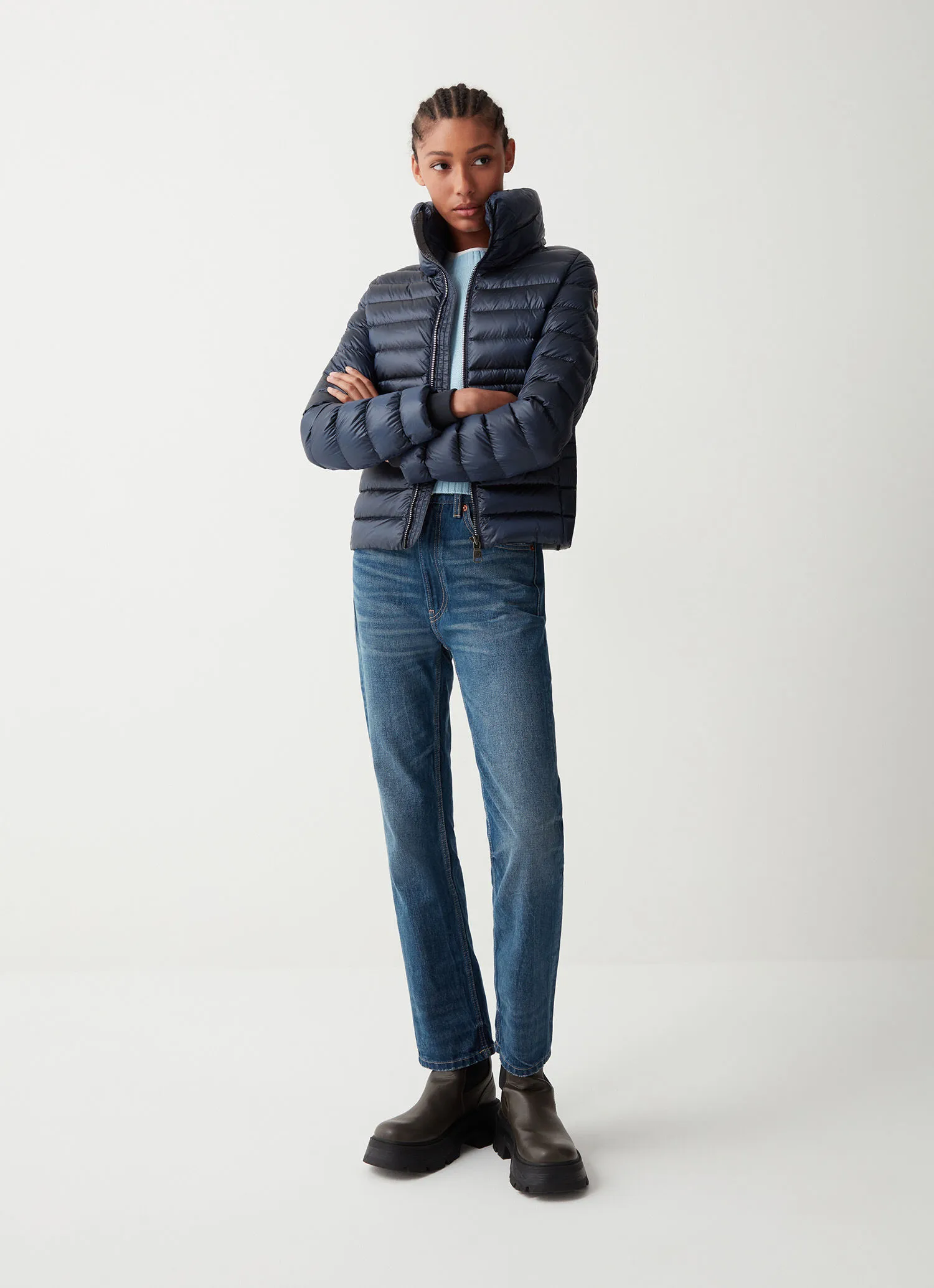 Down jacket with ribbed knit cuffs