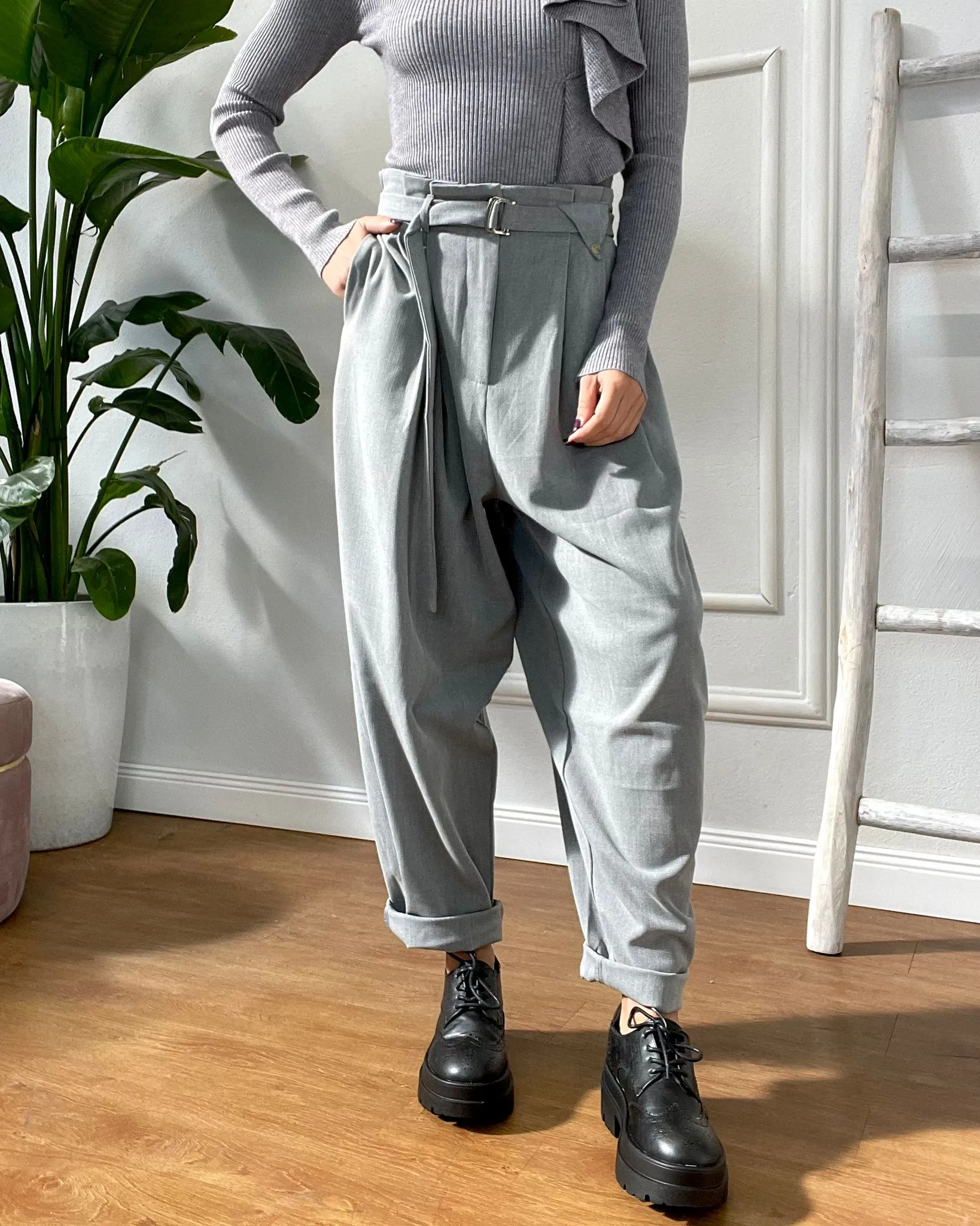 PANTALONE A PALLONCINO CON CINTURA 199 grigio