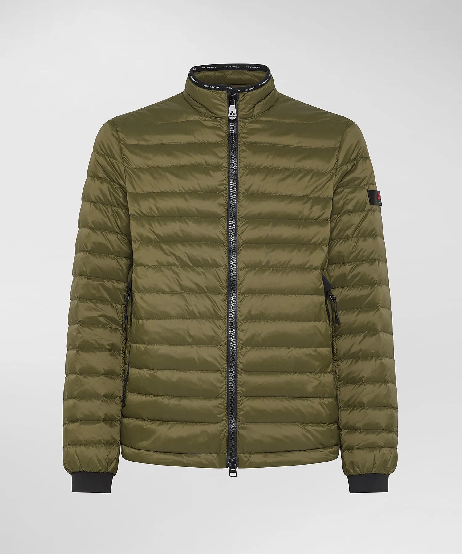 Piumino superleggero e idrorepellente