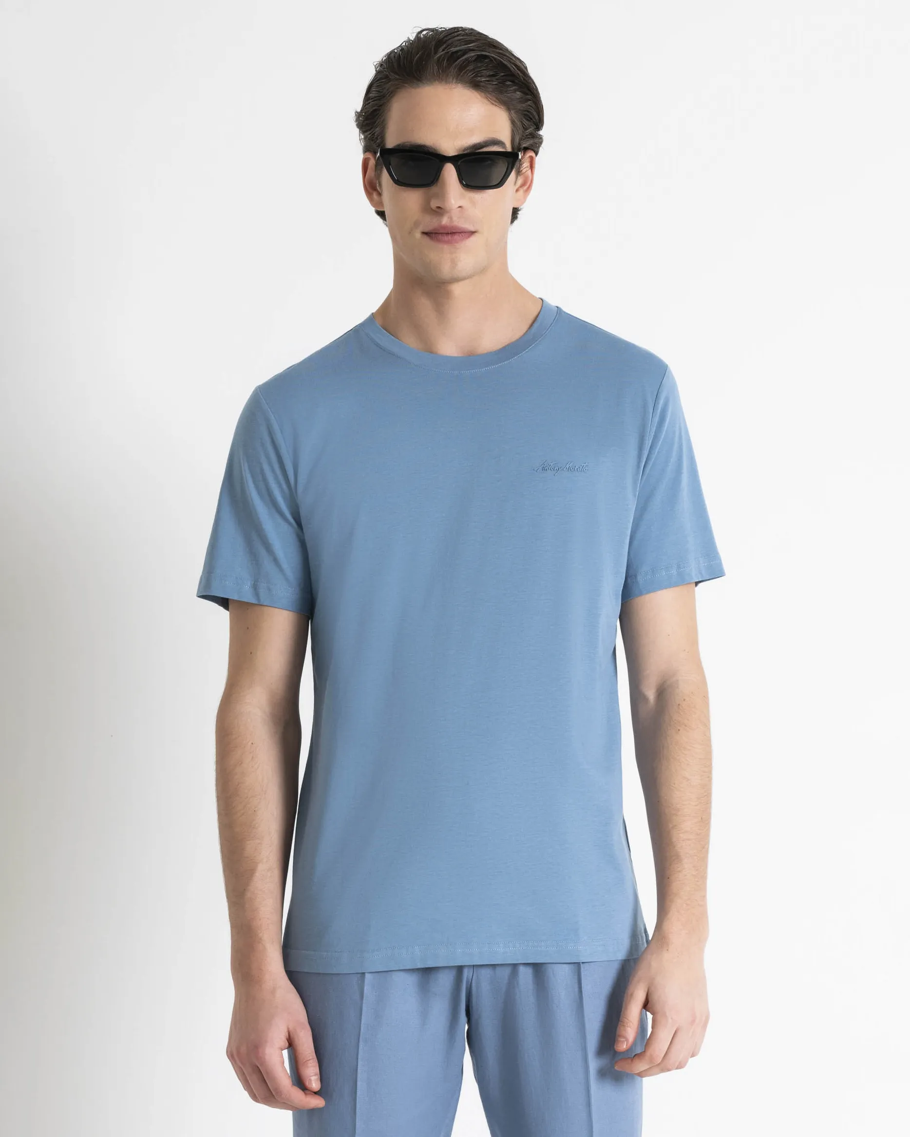 T-shirt avio mezza manica con logo ricamato in tono